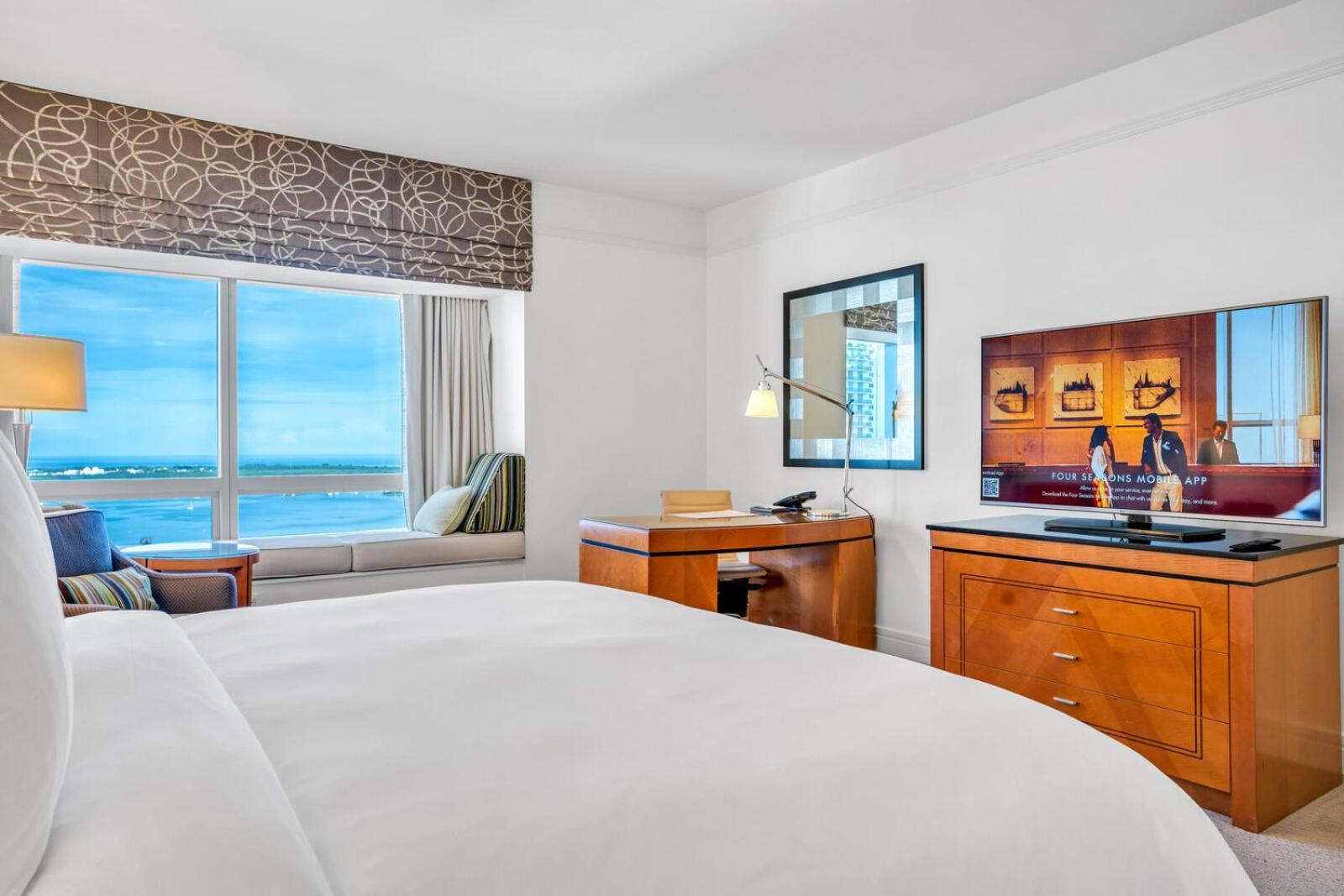 2 Bedroom Or King Four Seasons Free Wi-fi & Free Parking Appartement *