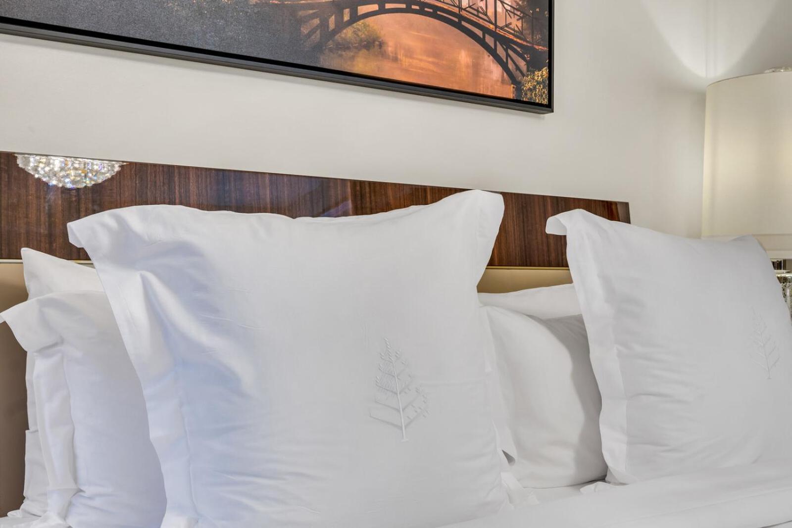 Appartement 2 Bedroom Or King Four Seasons Free Wi-fi & Free Parking *